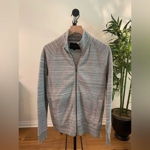 Banana Republic Mens long sleeve gray zip up sweatshirt
